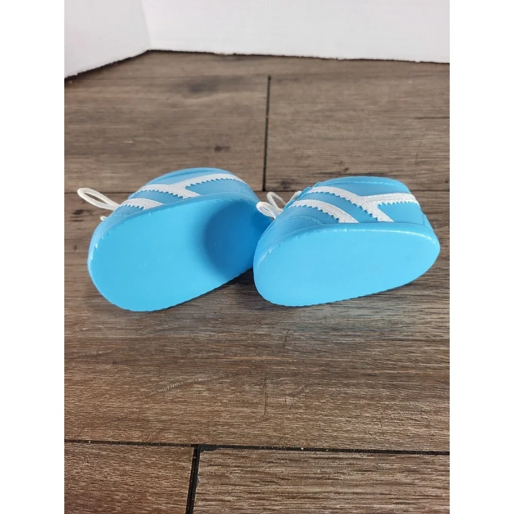 Vintage Gata Box Blue‎ W/white Stripes Lace Sneakers